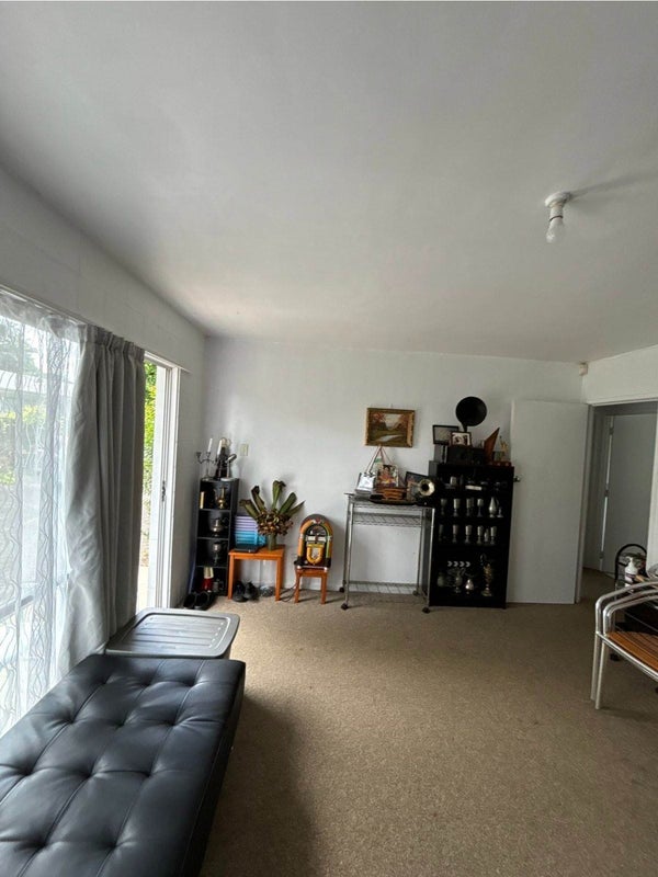 1/32 Arabi Street, Sandringham, Auckland - Carousel 2