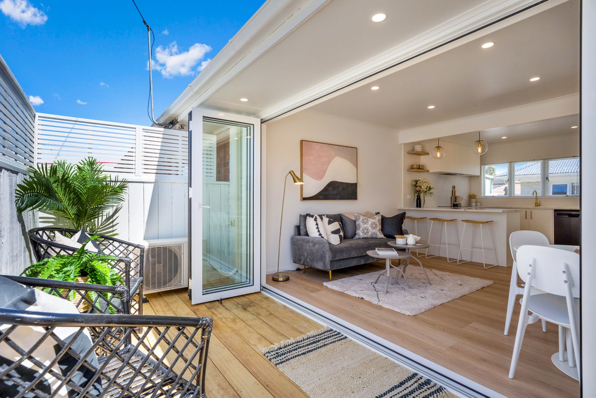 1/28 Karaka Street, Takapuna, Auckland - Carousel 1