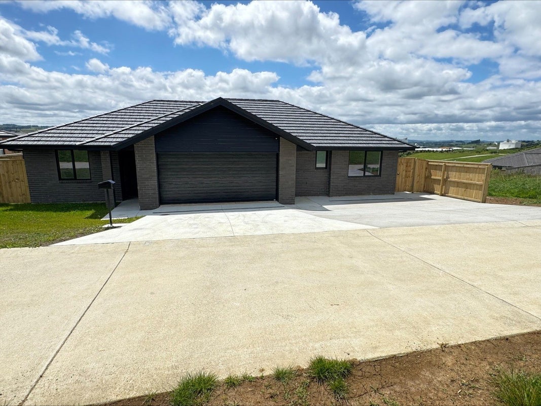 6 Titchmarsh Lane, Pokeno, Pokeno - Carousel 2