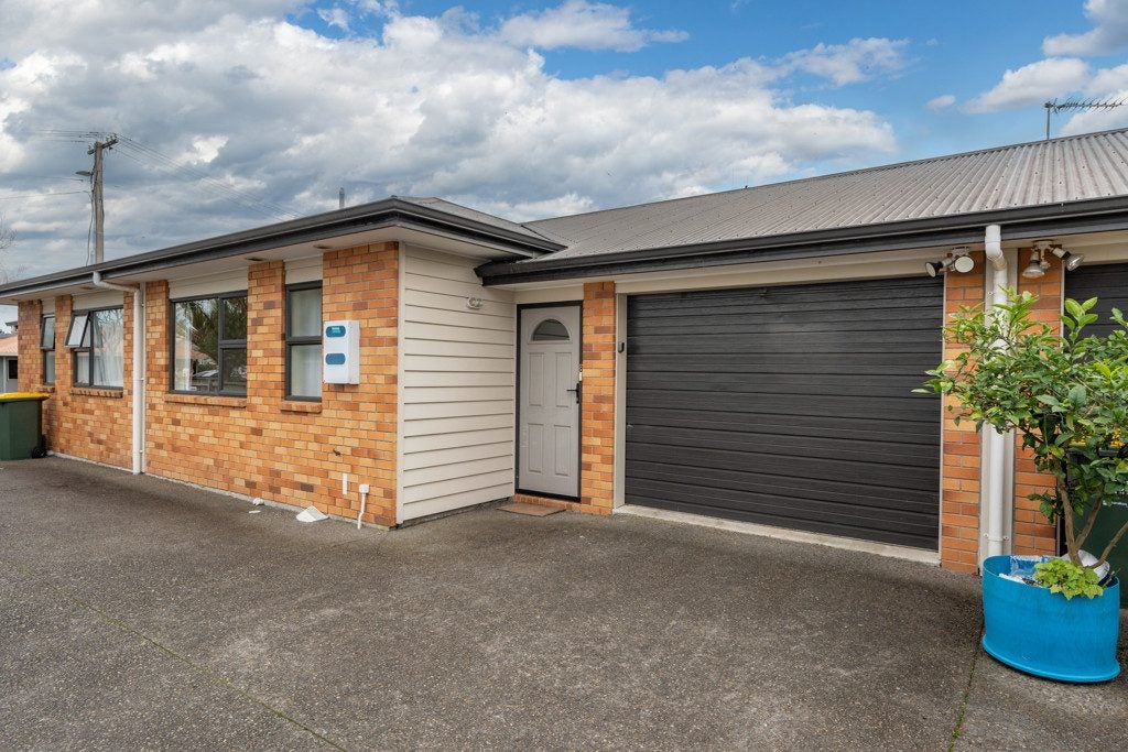 43B Campbell Street, Frankton, Hamilton - Carousel 2