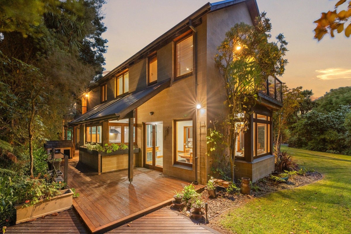 455A Johns Road, Harewood, Christchurch - Carousel 50