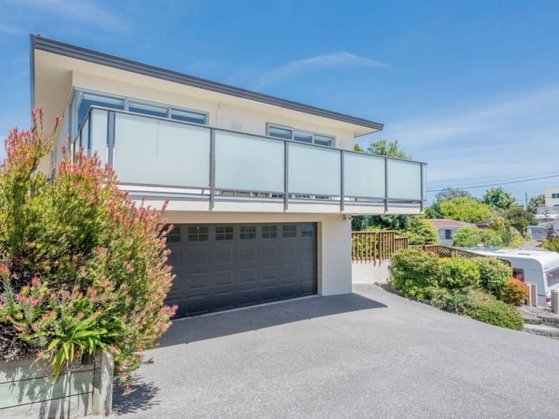 51 Seaview Road, Paraparaumu Beach, Paraparaumu - Carousel 2
