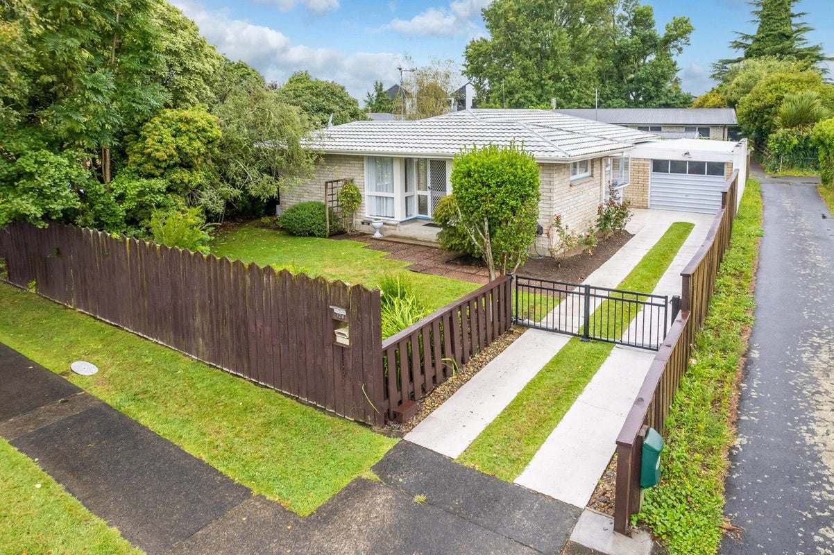 126 Fairview Street, Chartwell, Hamilton - Carousel 2