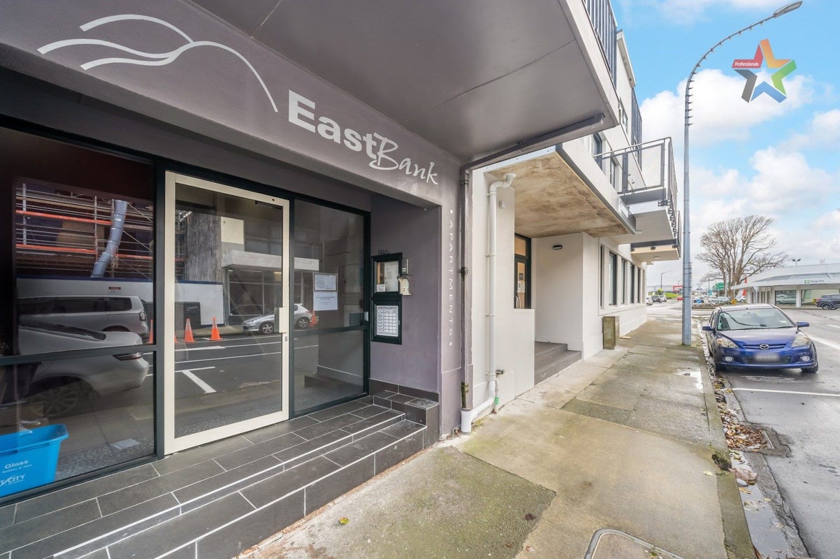 4/69 Dudley Street, Hutt Central, Lower Hutt - Carousel 1