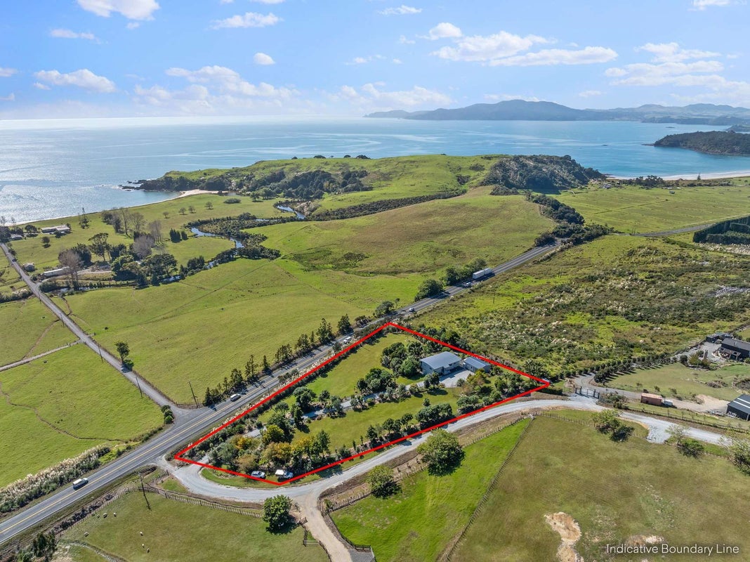 4109 State Highway 10, Taipa, Kaitaia - Carousel 2