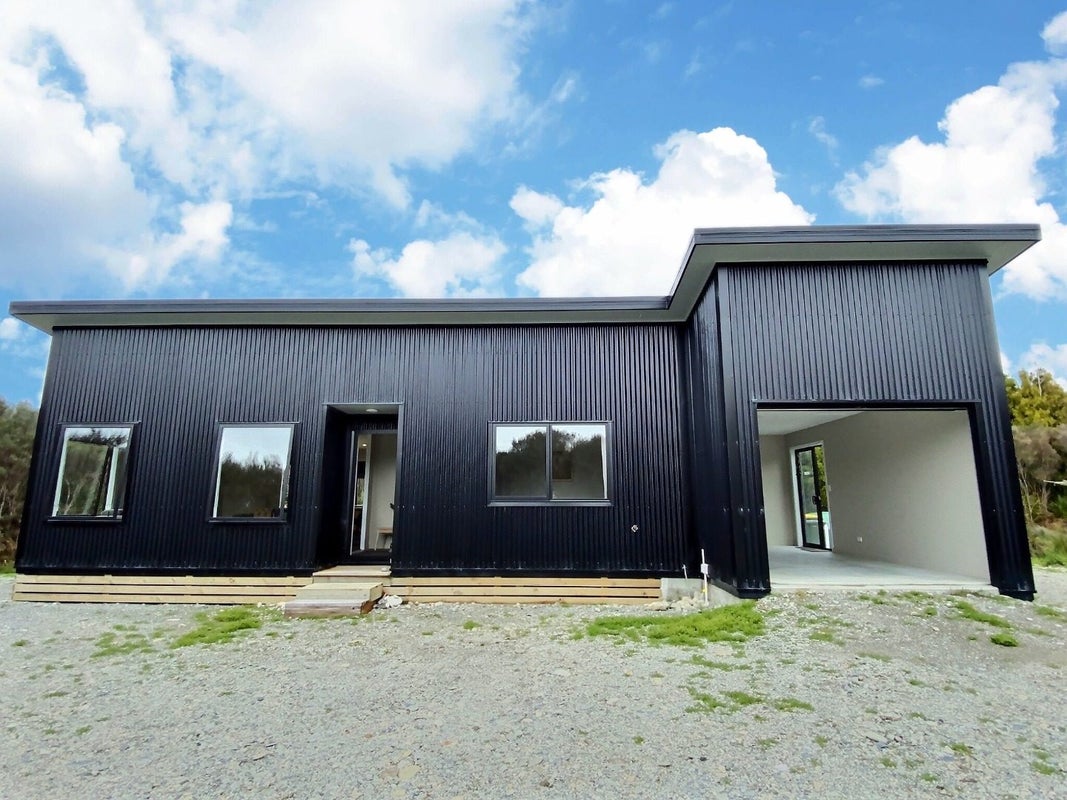 11 Munro Place, Kumara Junction, Greymouth - Carousel 1