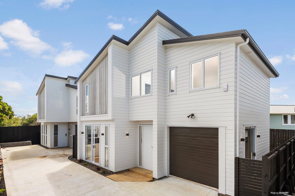 27B Lyndhurst Street, Wai o Taiki Bay, Auckland - Carousel 1
