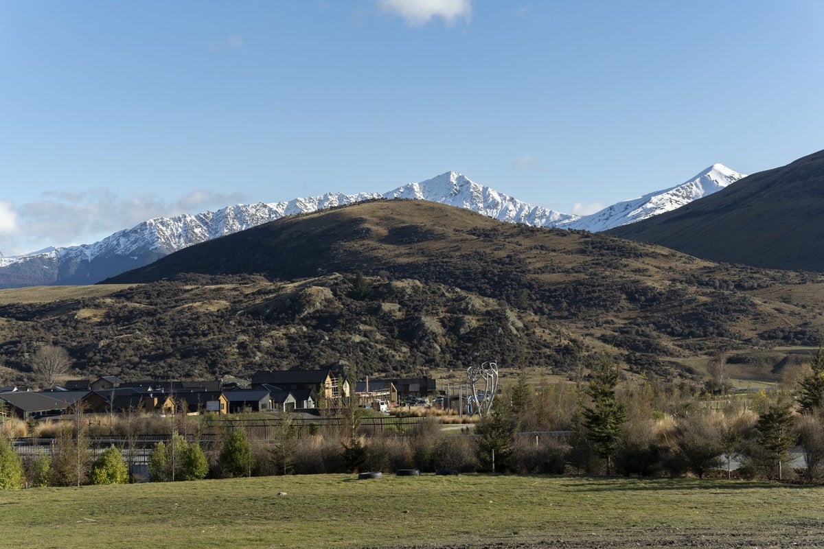 3 Escalator Avenue, Jacks Point, Queenstown - Carousel 15