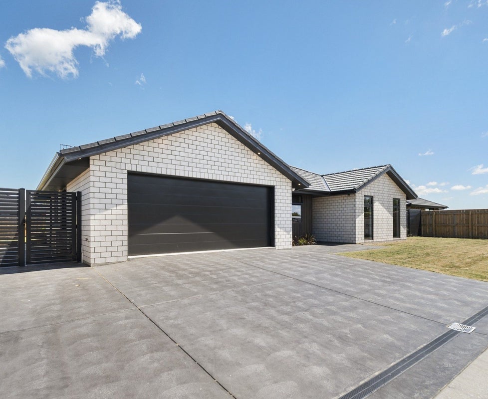 17 Echo Street, Maewa, Feilding - Carousel 2