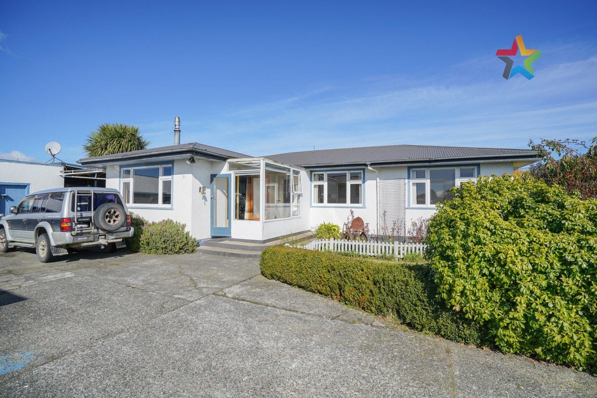 379 Main South Road, Paroa, Greymouth - Carousel 1