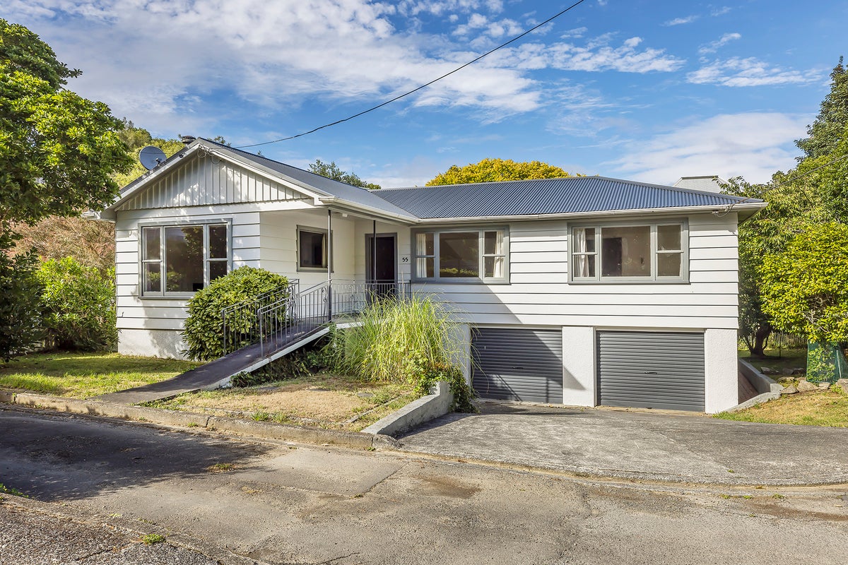 55 Waikowhai Street, Ngaio, Wellington - Carousel 1