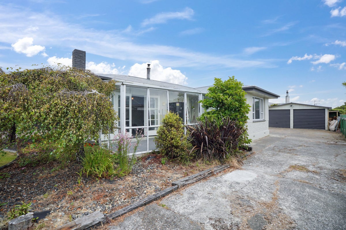52 Ethel Street, Newfield, Invercargill - Carousel 1