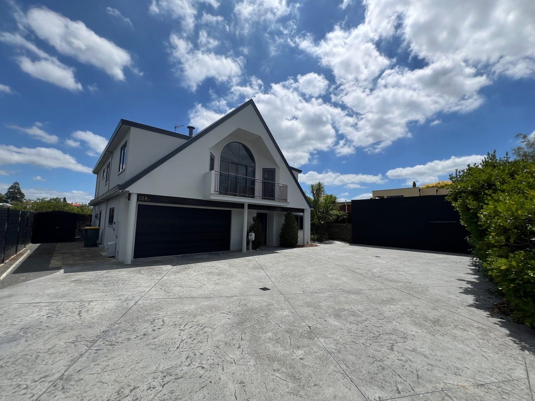 184A Pembroke Street, Hamilton Lake, Hamilton - Carousel 2