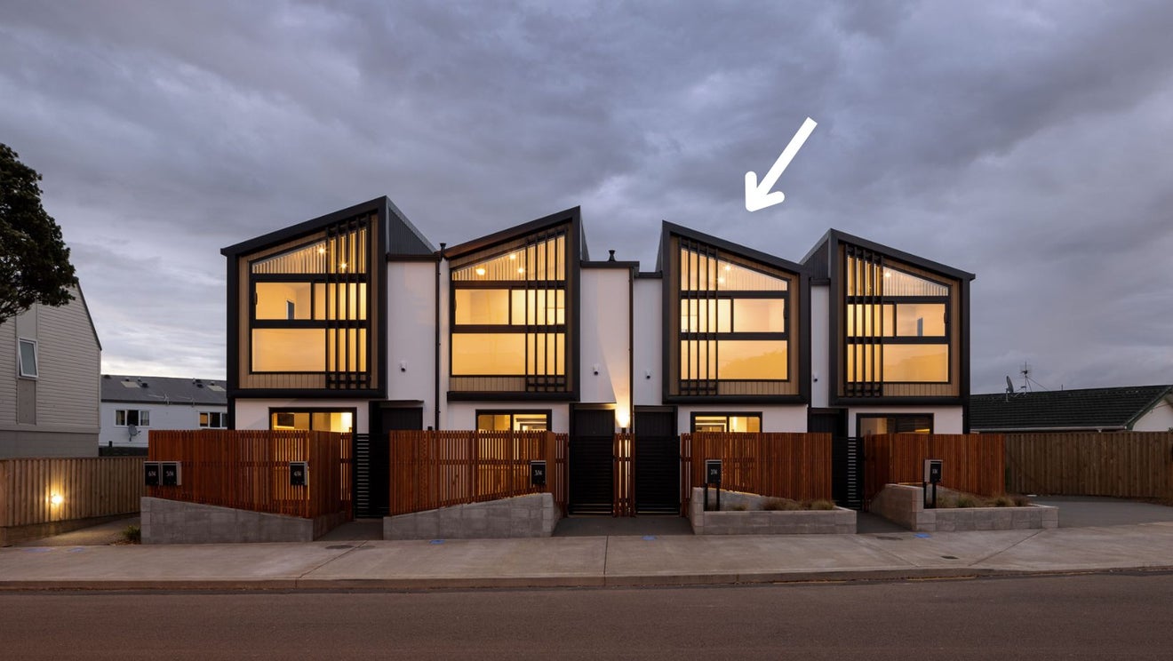 2/14 Birch Street, Hutt Central, Lower Hutt - Carousel 2