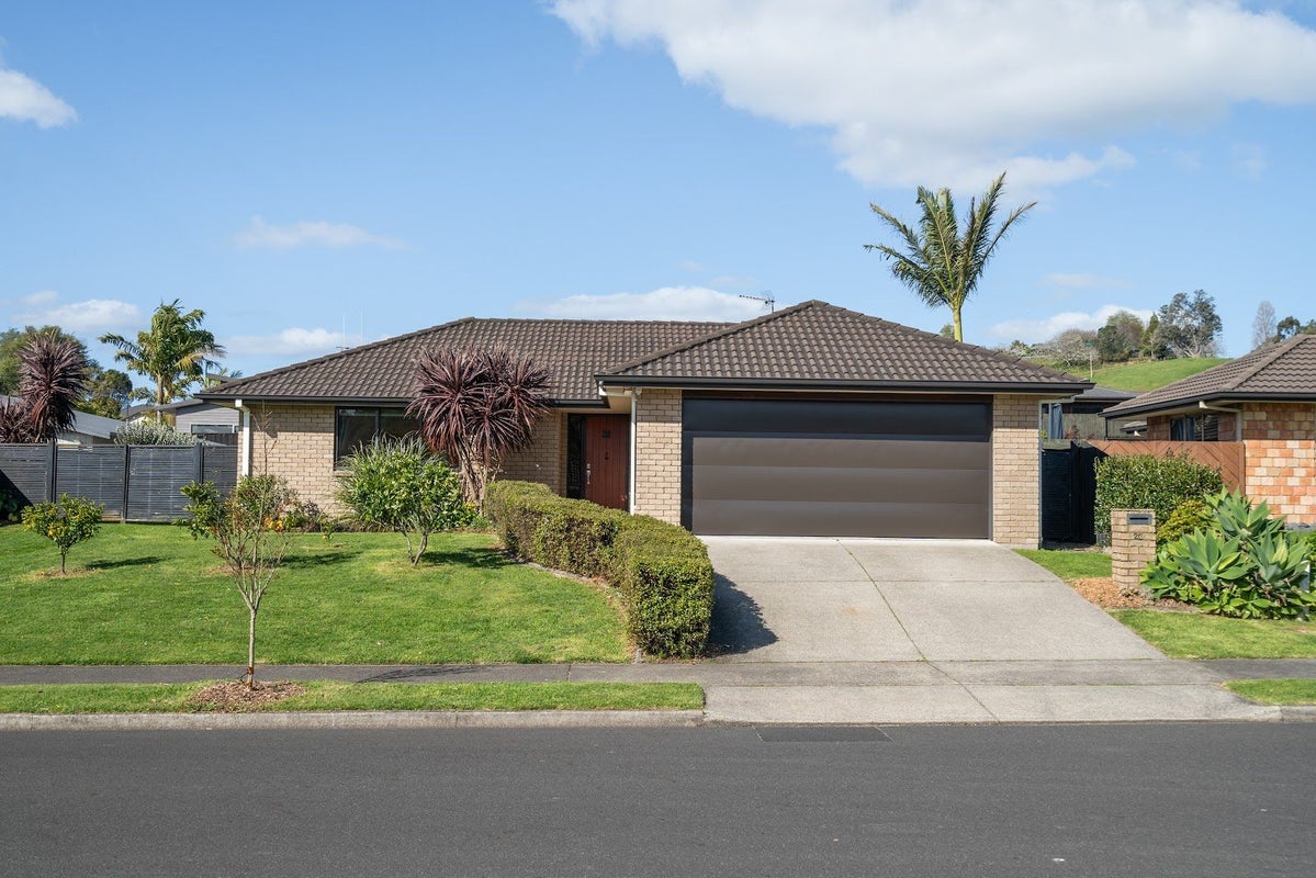 23 Rosella Drive, Welcome Bay, Tauranga - Carousel 1