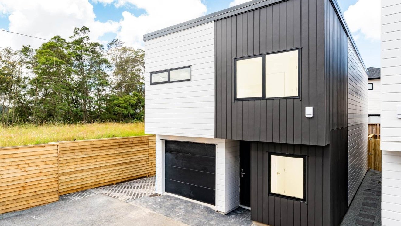 141 Pooks Road, Ranui, Auckland - Carousel 1