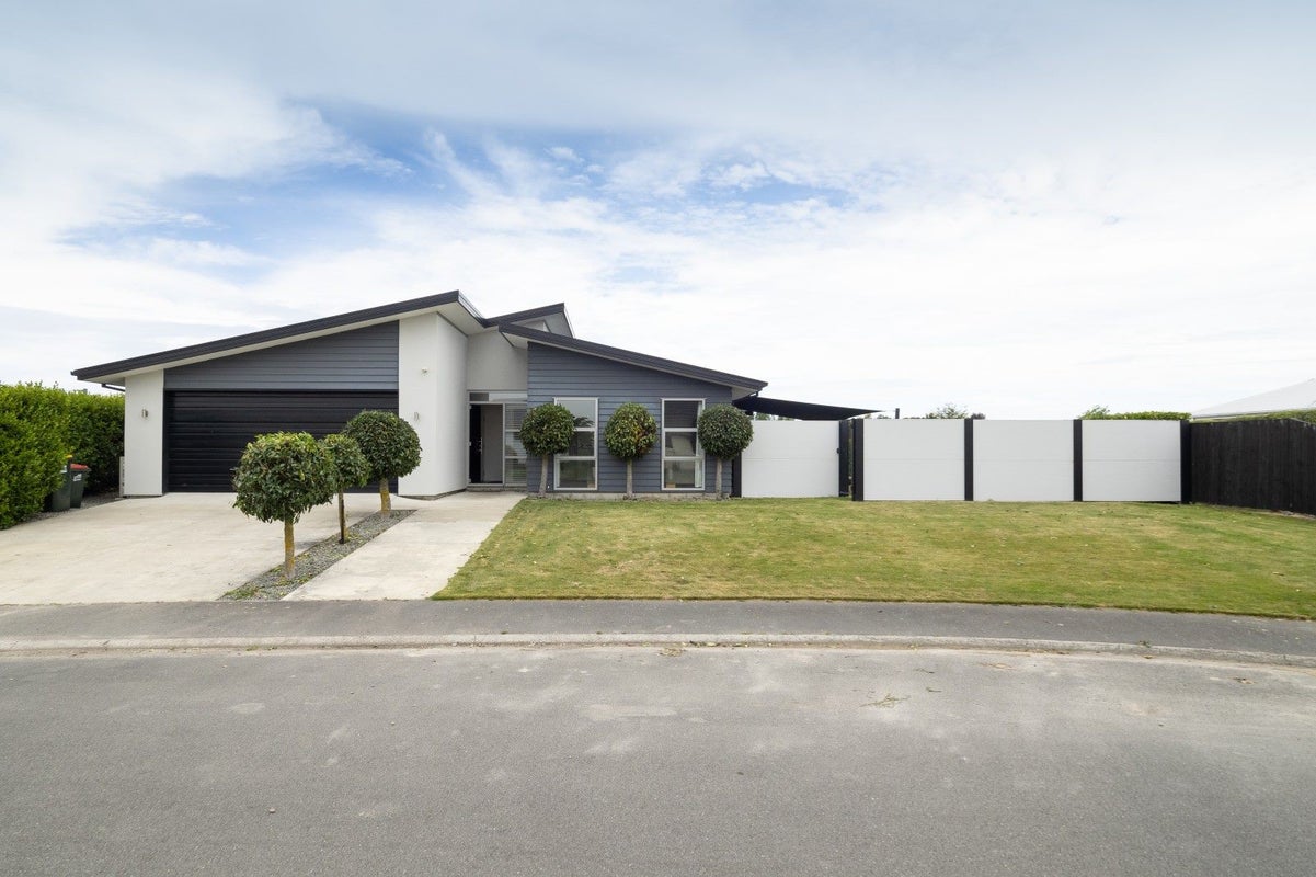 12 Torbay Avenue, Huntingdon, Ashburton - Carousel 29