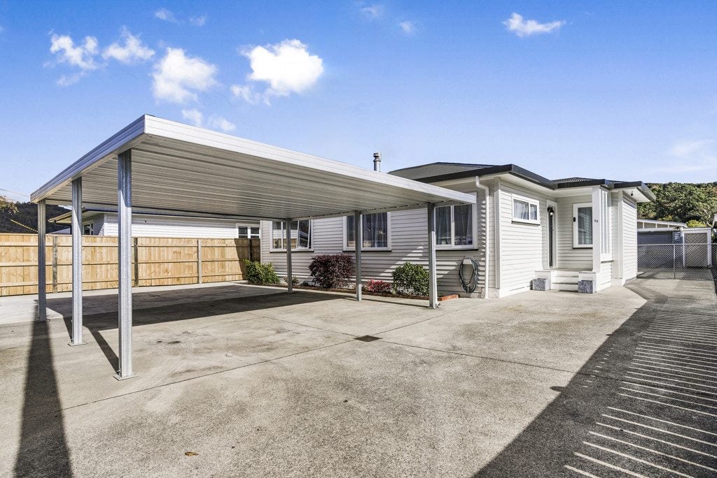 69 Moohan Street, Wainuiomata, Lower Hutt - Carousel 2