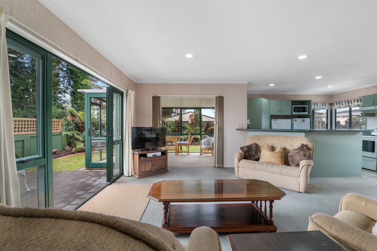 27A Konene Street, Utuhina, Rotorua - Carousel 2