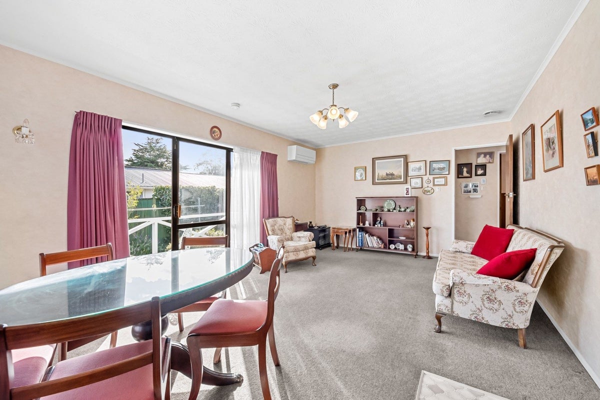 3/13 Ranfurly Street, Trentham, Upper Hutt - Carousel 11