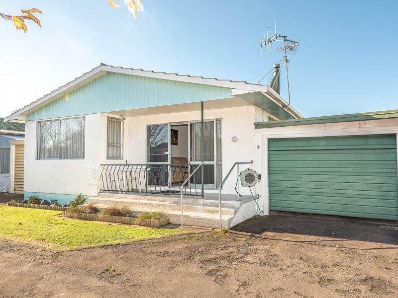 51B Nixon Street, Whanganui East, Whanganui - Carousel 1