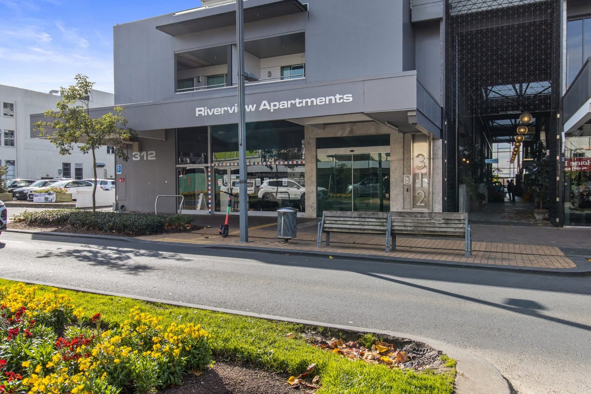 65/312 Victoria Street, Hamilton City Central, Hamilton, Waikato - Carousel 1