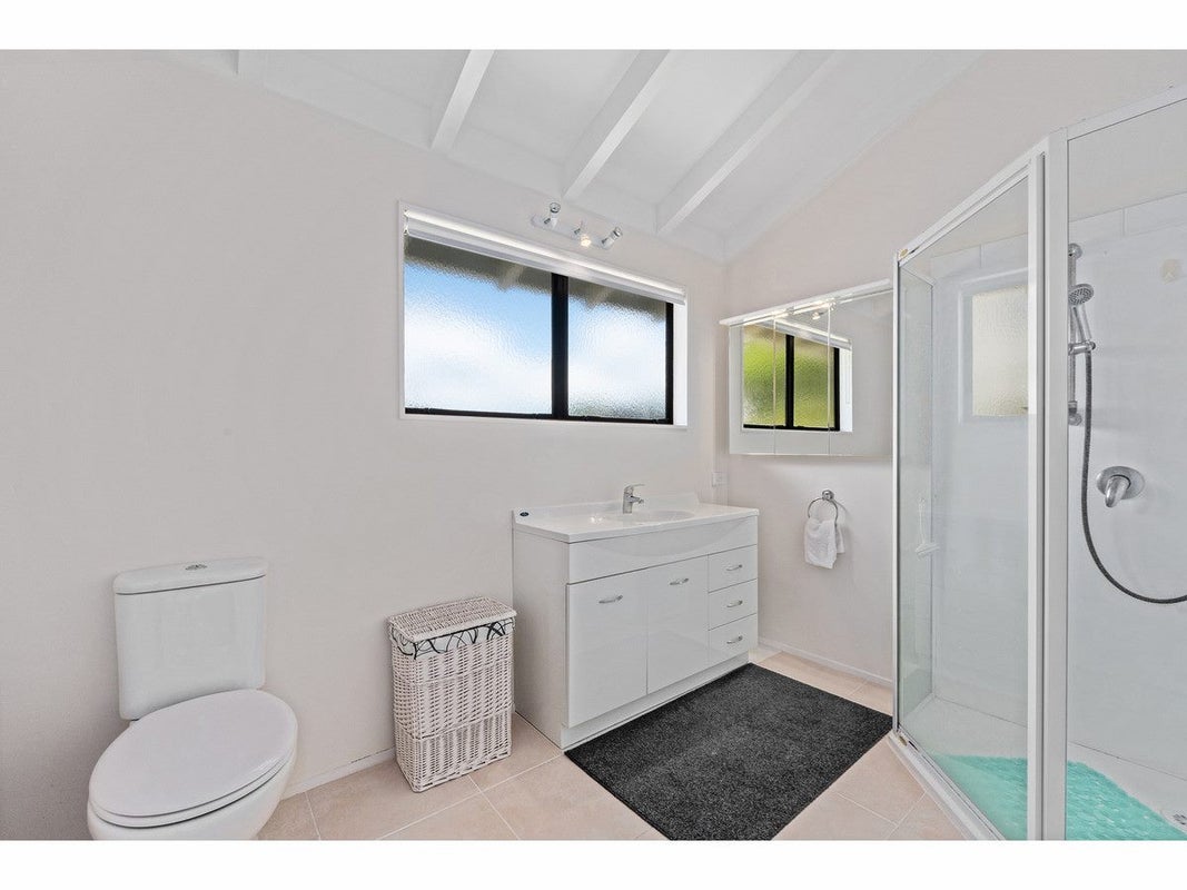 2/39 Killarney Avenue, Torbay, Auckland - Carousel 35