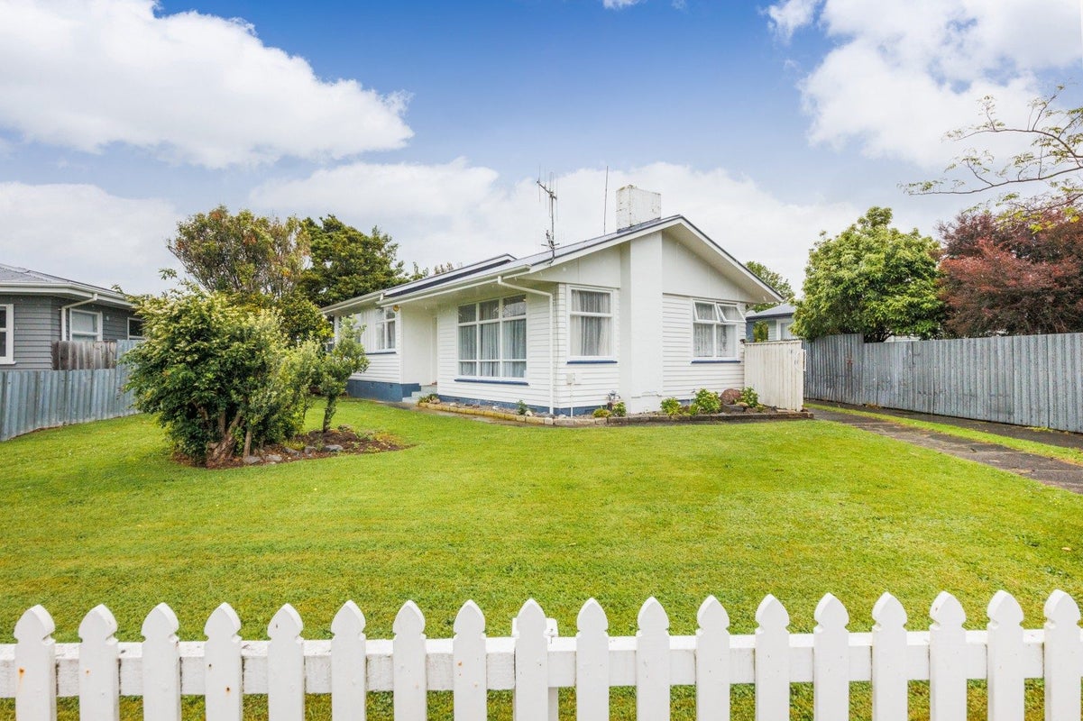 188 Milson Line, Milson, Palmerston North - Carousel 1