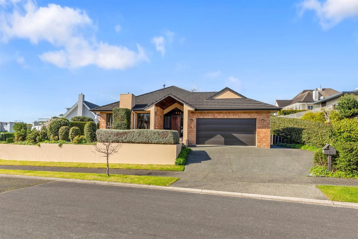 23 Raukawa Drive, Bethlehem, Tauranga - Carousel 1