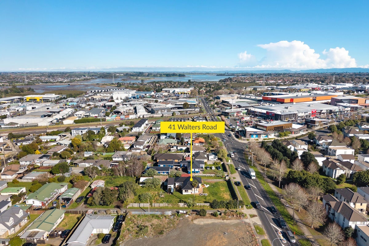 41 Walters Road, Takanini, Auckland - Carousel 24