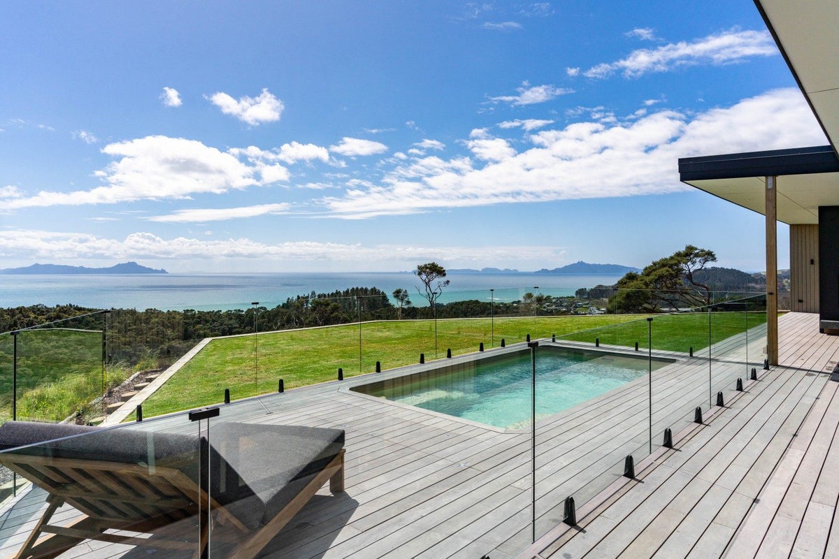 114 The Ridge, Langs Beach, Waipu - Carousel 1
