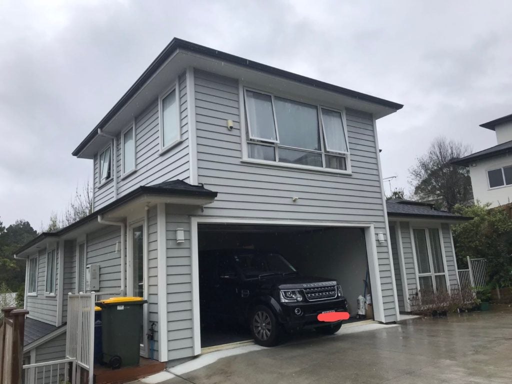 102B Beach Road, Castor Bay, Auckland - Carousel 1