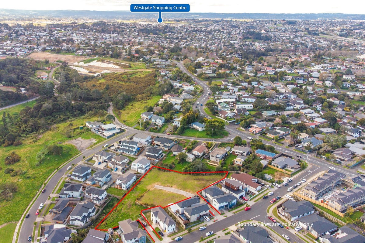 3 Hundalee Lane, Massey, Auckland - Carousel 1
