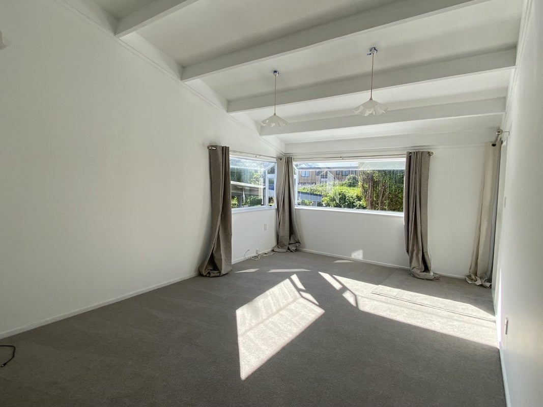 1A Wiriana Place, Stanmore Bay, Whangaparaoa - Carousel 2