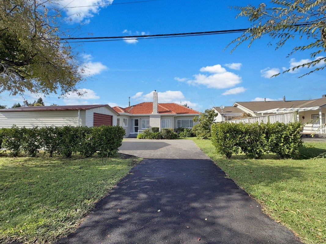 9 Windsor Road, Maeroa, Hamilton - Carousel 1