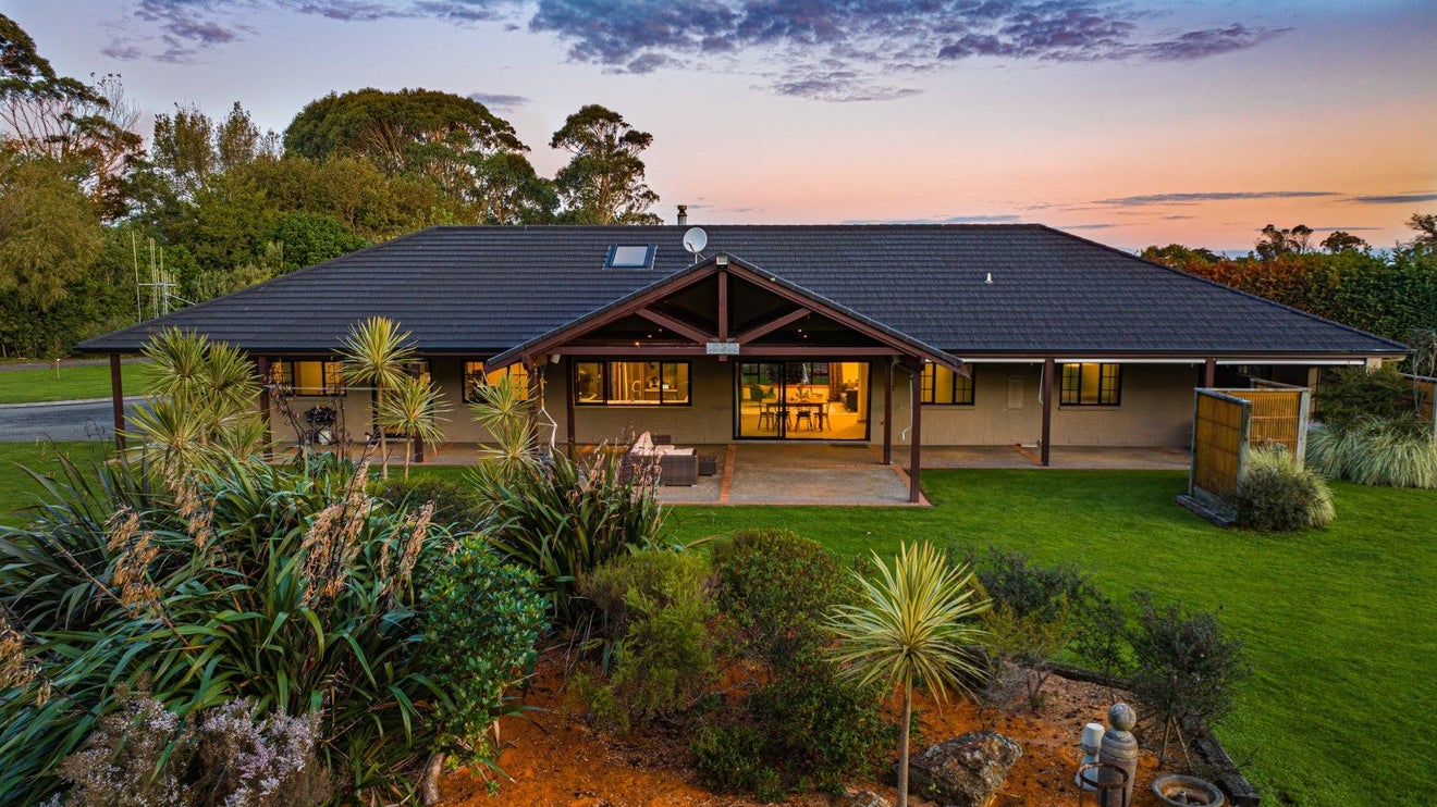 9 Clarkson Avenue, Westmere, Whanganui - Carousel 2