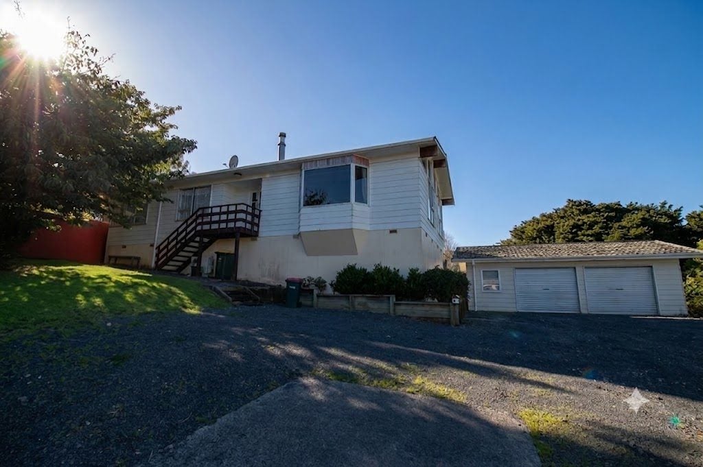 10 Everglade Drive, Goodwood Heights, Auckland - Carousel 8