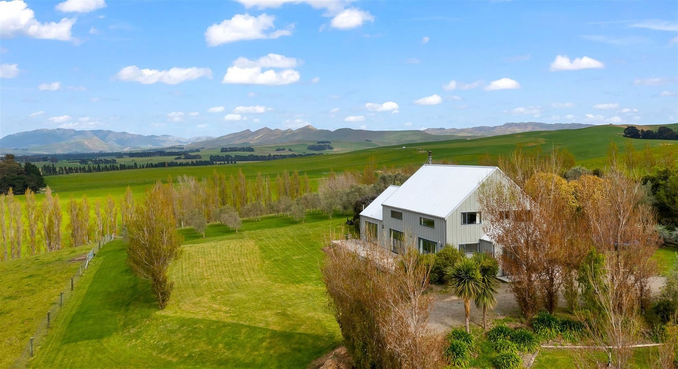 329 Mackenzies Road, Waipara, Amberley - Carousel 2