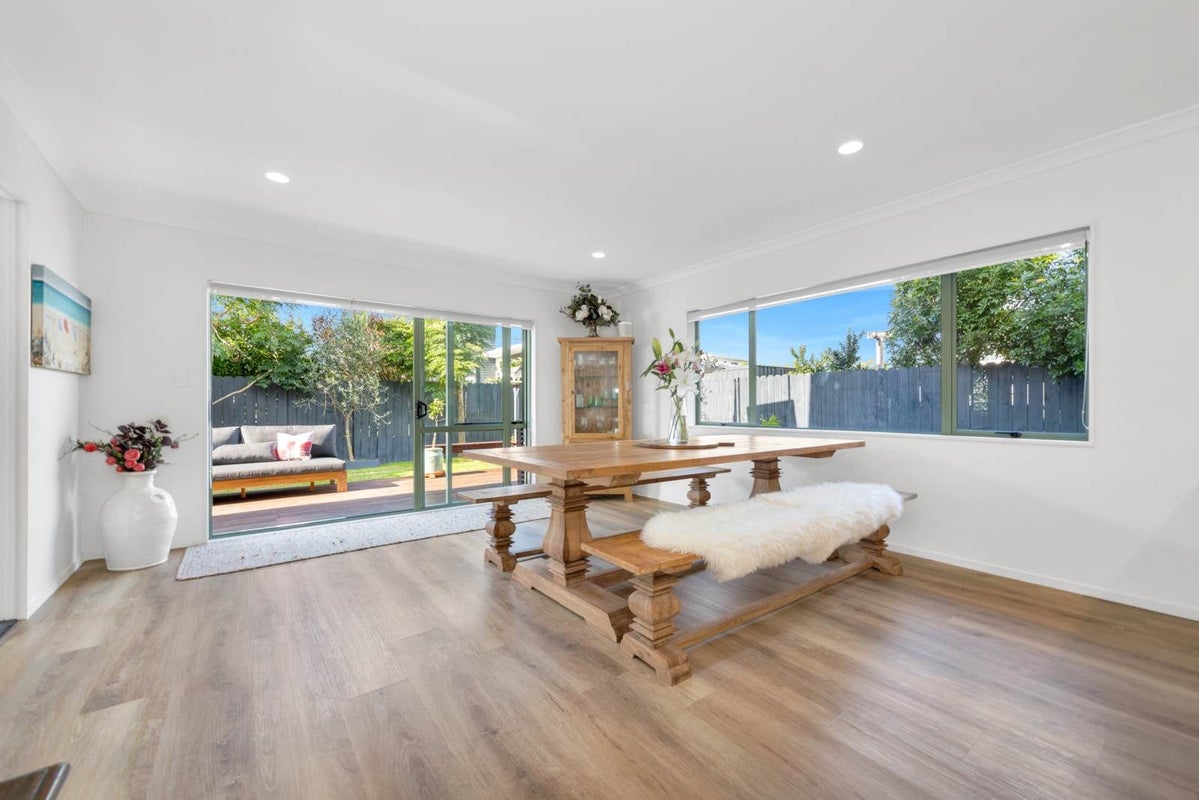 35 Constellation Avenue, Beachlands, Auckland - Carousel 1