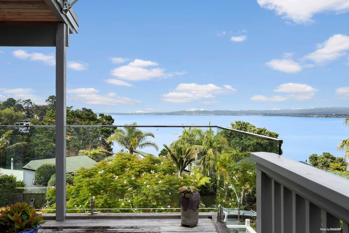 79 Rosecamp Road, Beach Haven, Auckland - Carousel 2