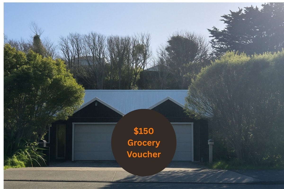 263 Middleton Road, Glenside, Wellington - Carousel 1