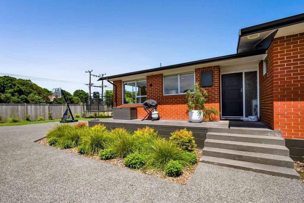 12A Customhouse Street, Bell Block, New Plymouth - Carousel 2