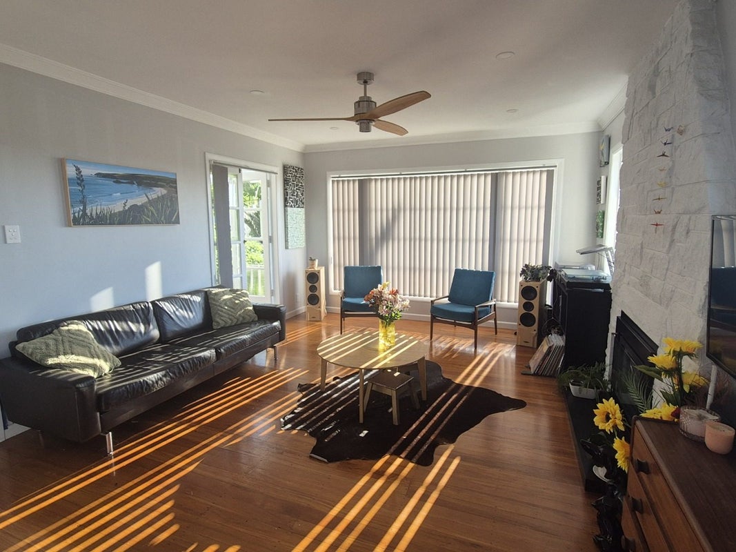 17A Howe Street, Howick, Auckland - Carousel 2