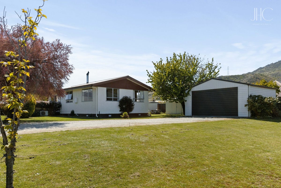 8 Sunhaven Cove, Cromwell, Cromwell - Carousel 2