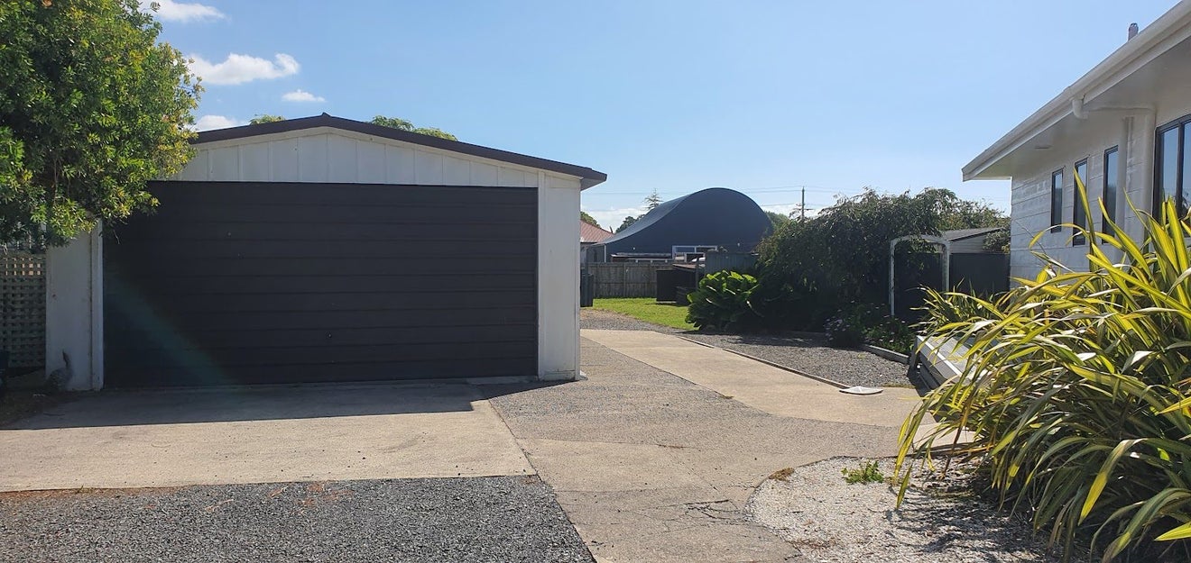 20 Waihou Street, Thames - Carousel 20