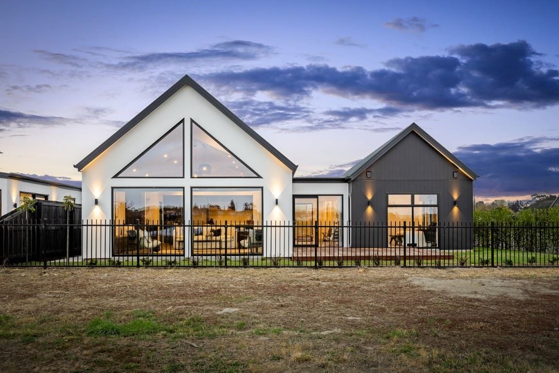 41 Timara Crescent, Marshland, Christchurch - Carousel 1