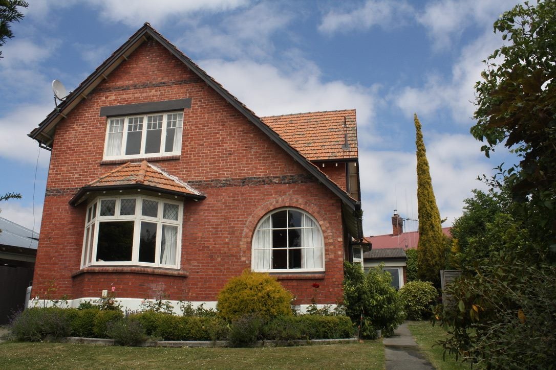 6 Selwyn Street, Maori Hill, Timaru - Carousel 1