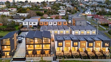 1/42 Captain Scott Road, Glen Eden, Auckland - Carousel 1