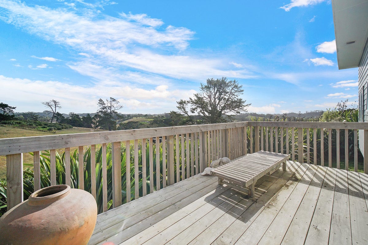 5 Aurea Terrace, Kumeu - Carousel 9