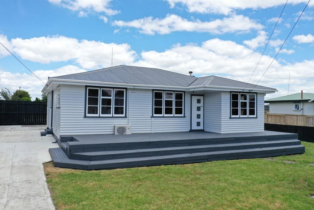 21 Birdwood Road, Horotiu, Hamilton - Carousel 1